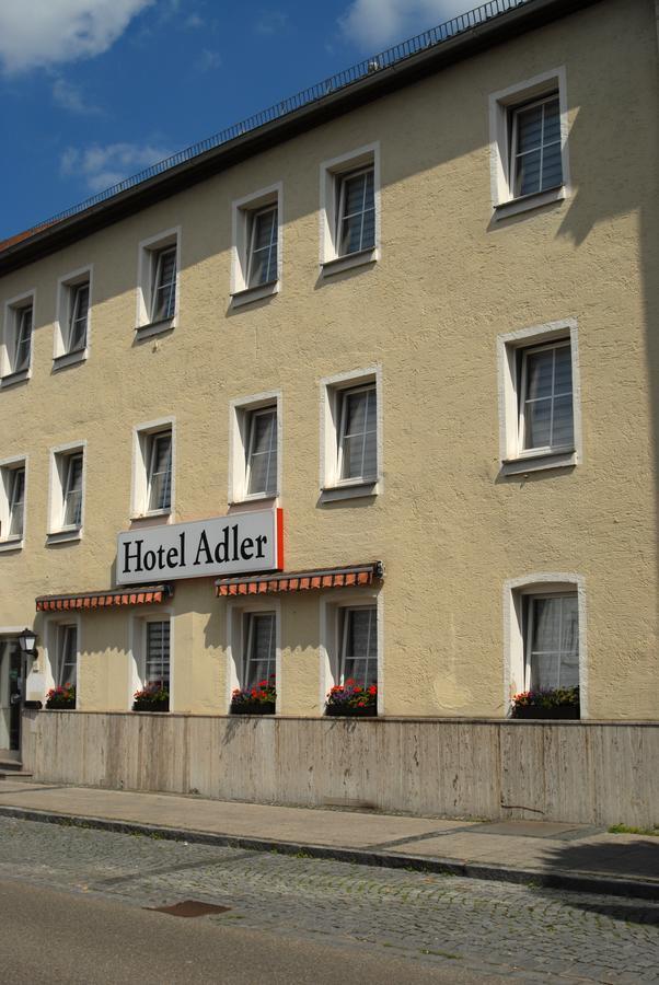 Hotel Adler Treuchtlingen Exterior photo